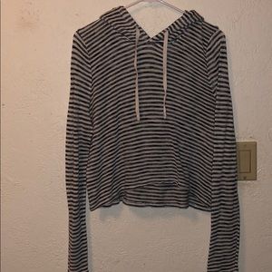 Cropped-lightweight-hoodie